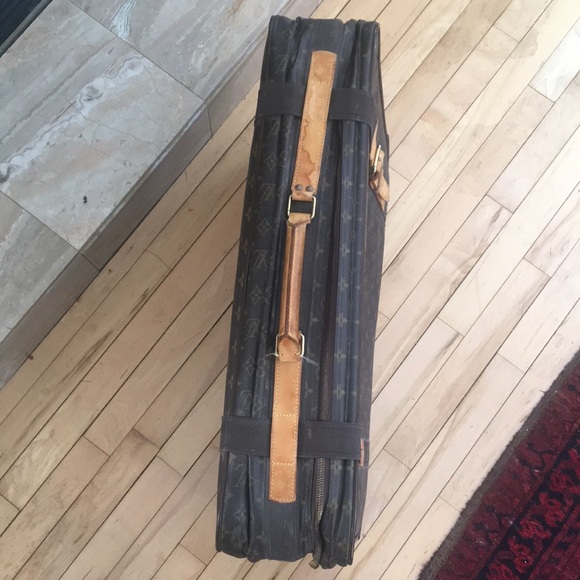 Satellite Louis Vuitton - Picture 2 of 6